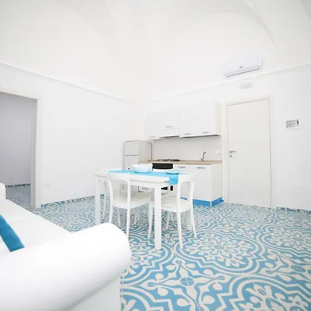 White Aurora Rooms Porto Cesareo Exterior photo