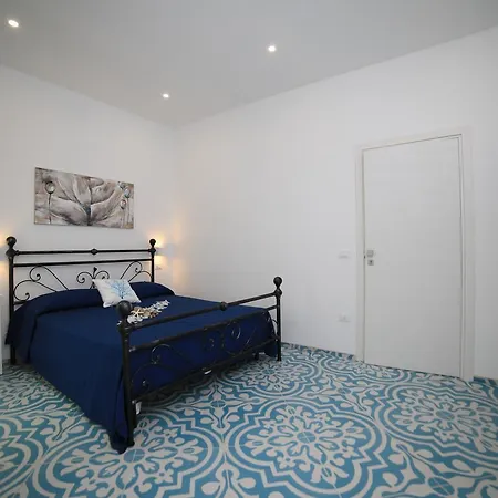 White Aurora Rooms Porto Cesareo Exterior photo